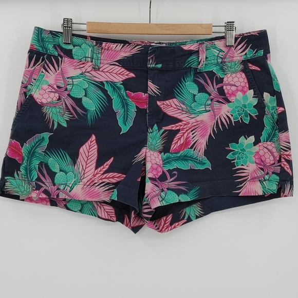 GAP Pants - Gap | printed shorts